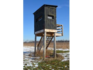 54.7 Acres with 50 tillable and 4.3 wooded.  Surrounded by heavy deer population on CRP land.  Great trophy deer hunting on established food plots.  Hunting tower.

Receive income on tillable acres while abundance of deer hunting on established food plot. - Great Investment Opportunity - Tillable Land, Recreation & Building Site